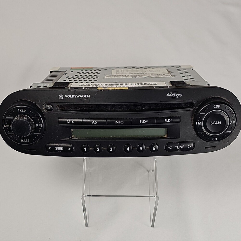 Volkswagen Beetle OEM Monsoon AM/FM CD Radio 1C0 035 196H 2004-2005 Not Tested